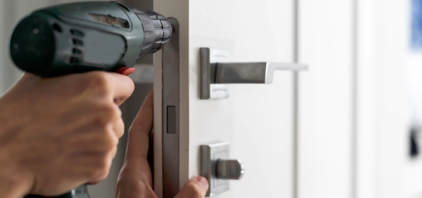 Locksmith For Lock Replacement Near Me in Tallahassee, FL